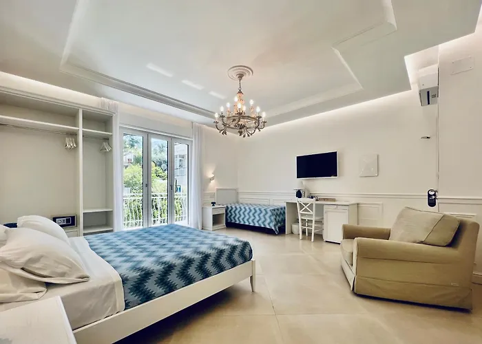 Гостевой дом Palazzo Mauro Luxury Сорренто