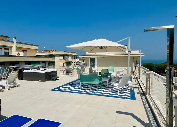 بيت ضيافة Palazzo Mauro Luxury 4*